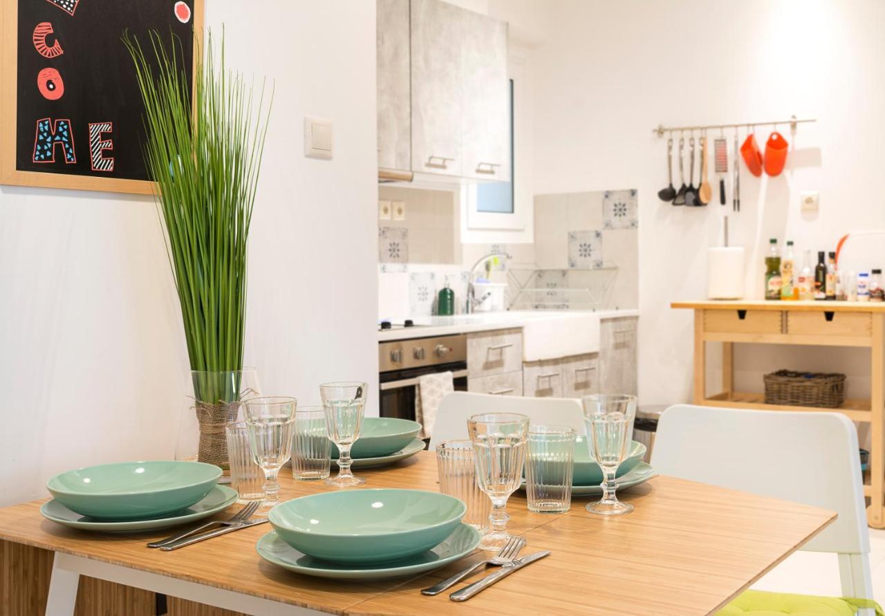 1 Km From The Acropolis 1 Bedroom Apt Netflix And Washing Machine Athen Eksteriør billede