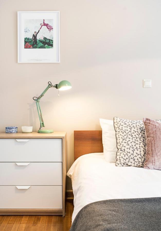1 Km From The Acropolis 1 Bedroom Apt Netflix And Washing Machine Athen Eksteriør billede