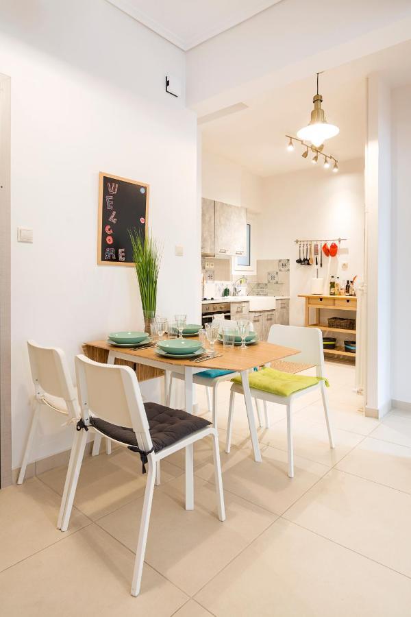 1 Km From The Acropolis 1 Bedroom Apt Netflix And Washing Machine Athen Eksteriør billede